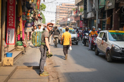 men's travel pants (traveling around nepal with the bluffworks envoy lightweight travel pants)